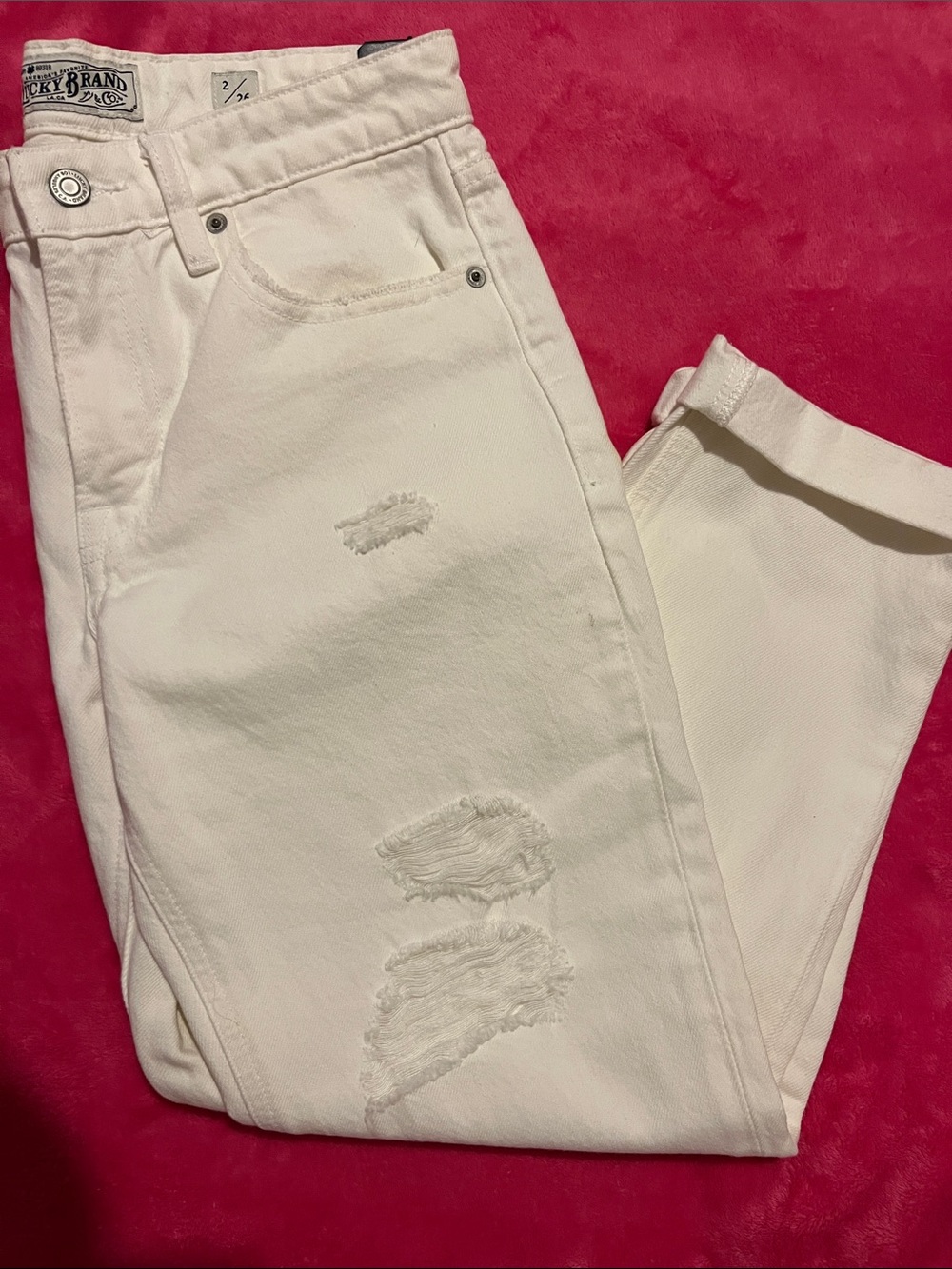 LUCKY  Brand White Distressed Cropped Jeans NEW W TAGS. sz 2